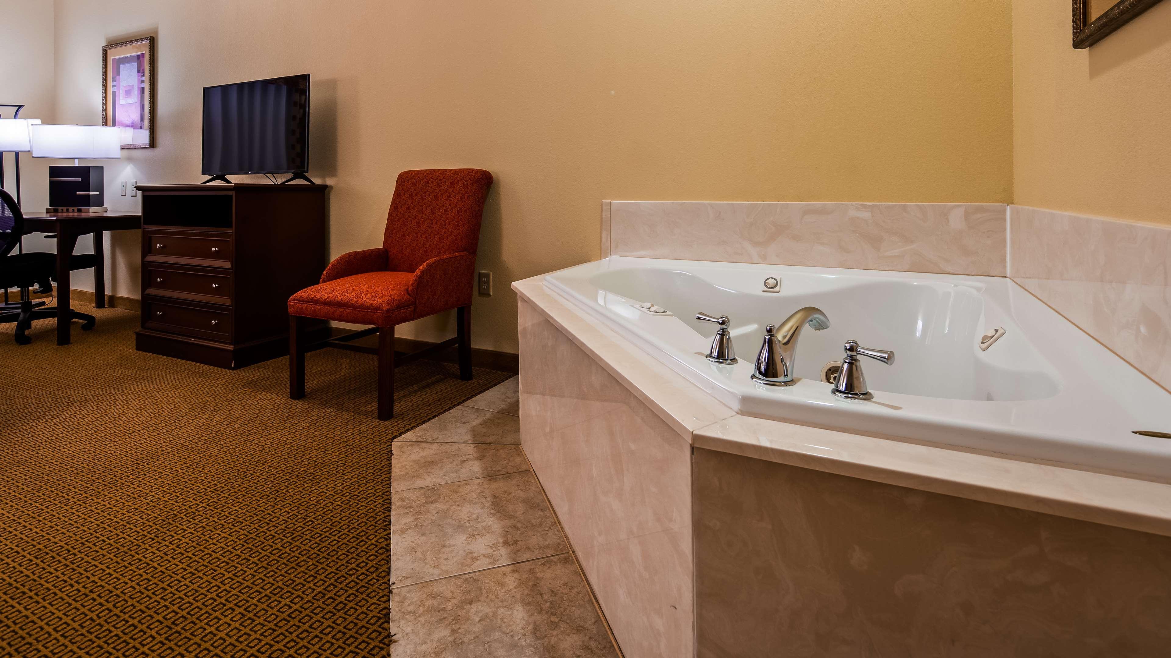 Best Western Littlefield Inn And Suites Exterior photo